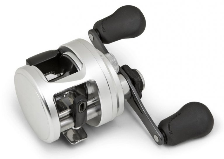 Shimano Calcutta 300 D roundprofile righthand baitcast fishing reel CT300D  : : Sports & Outdoors