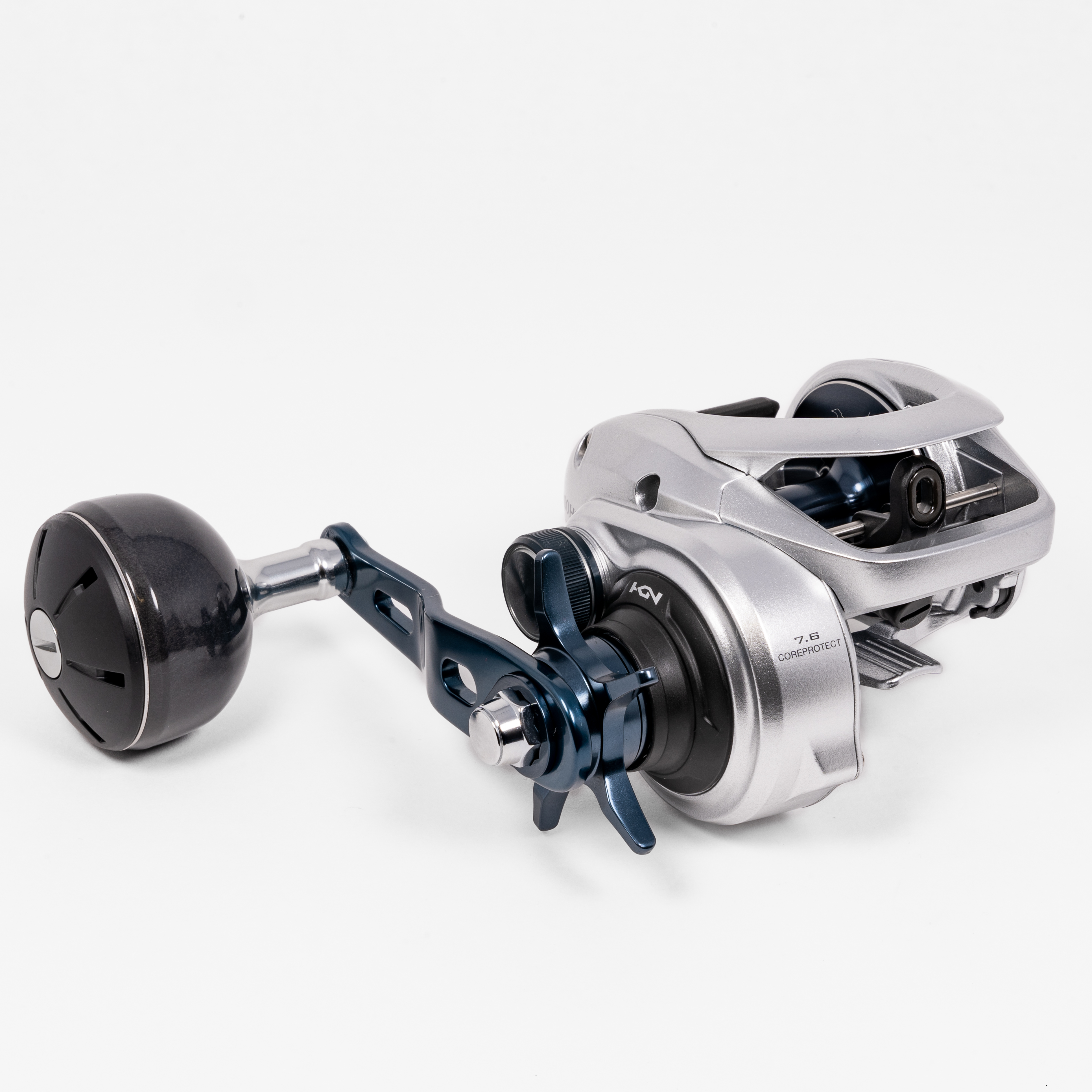 Shimano Tranx 300 and 400 Low Profile Baitcasting Reels