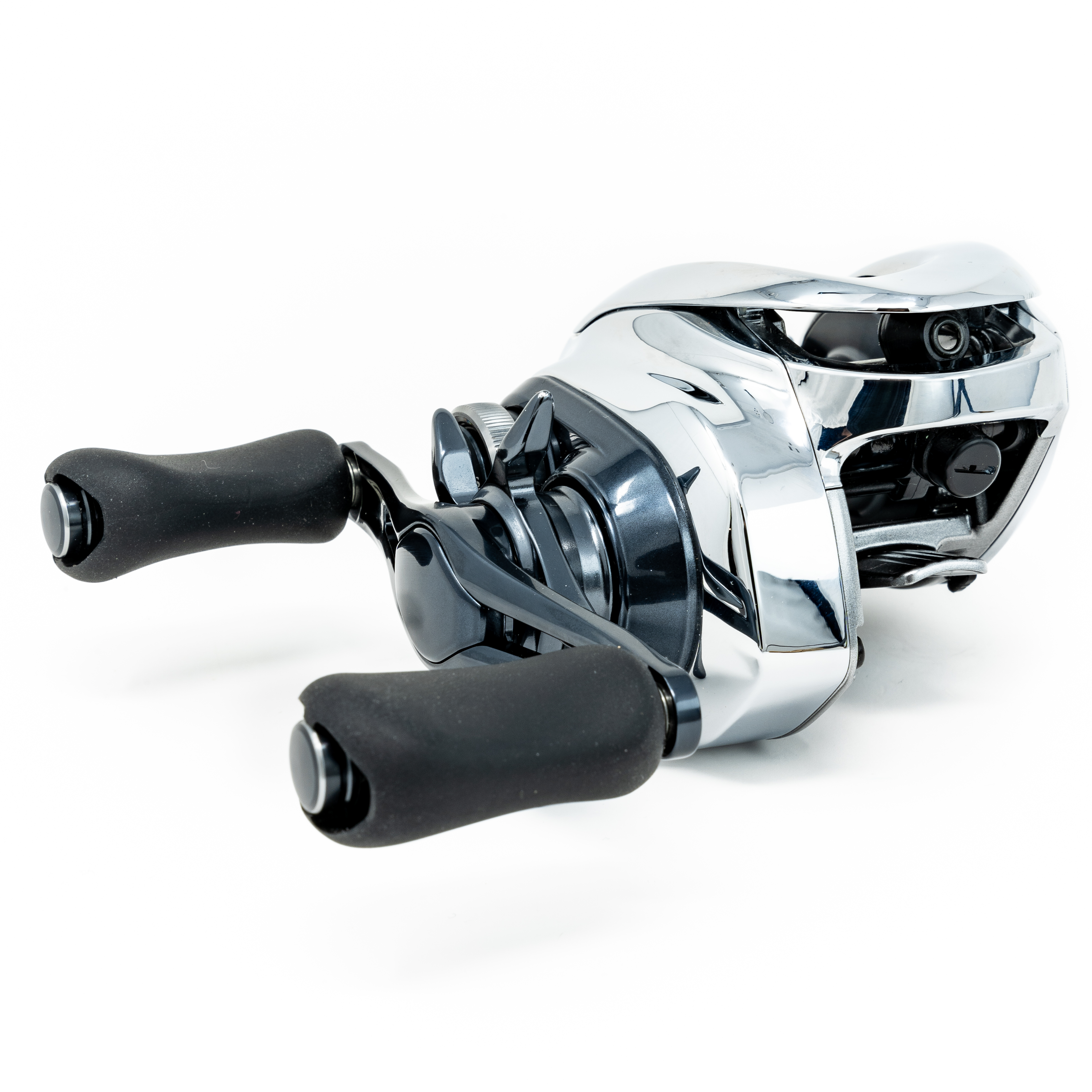 Shimano Antares A Baitcasting Reels