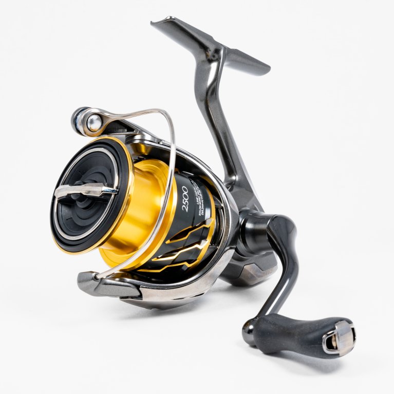 Two years now with the Shimano Twin Power XD C3000HG, and a couple of  months with the new Shimano Stradic 2500HG-FL spinning reel — Henry Gilbey