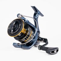Reel Penn battle iii DX 2500 Harga Rp 9,500.000 * Gear Ratio 6.2:1 * Full  Metal Body and sideplate * 6+1 Sealed stainless steel ball